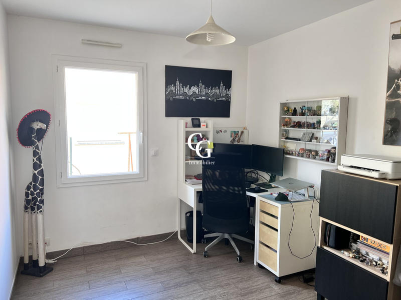 Maison - 93 m² - 4 pièces