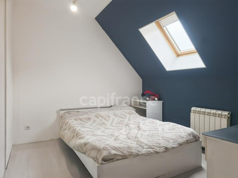 Maison - 140 m² - 8 pièces