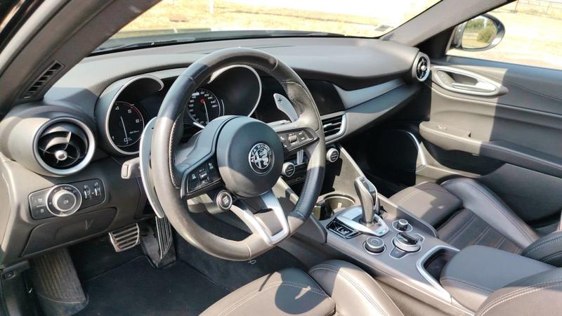Alfa Romeo Giulia 2.2 Jtd 190 At8 Sprint - Toit ouvrant
