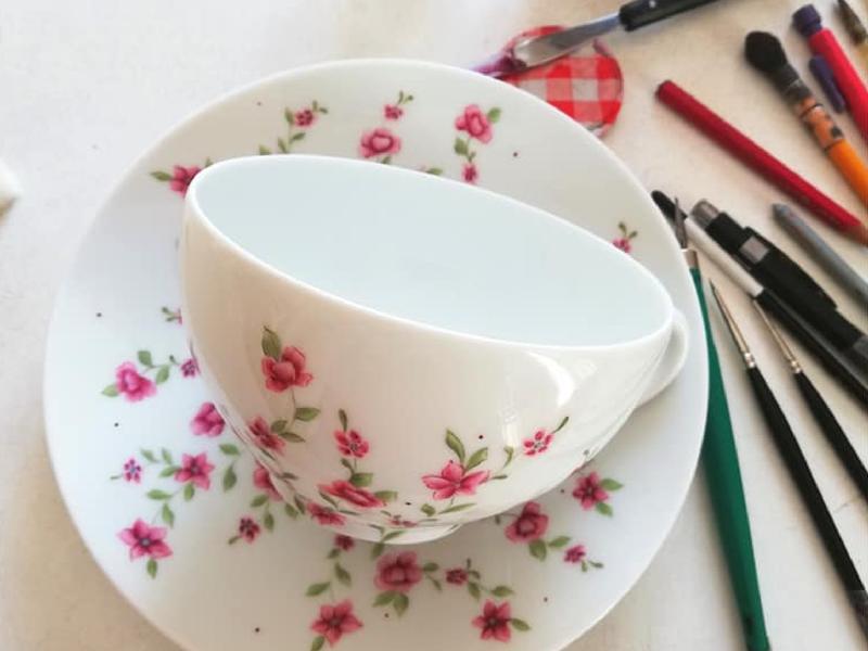 Atelier parent-enfant : Peinture sur porcelaine