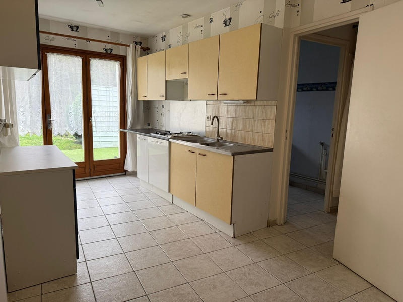 Maison - 95 m² - 6 pièces