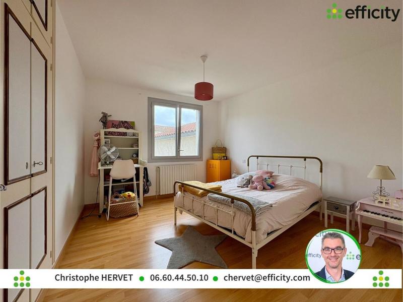 Maison - 197 m² - 6 pièces