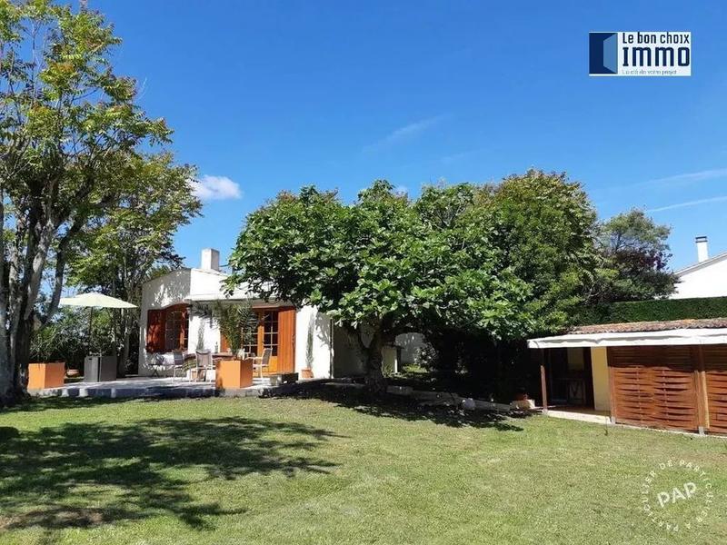 Château - 47 m² - 3 pièces