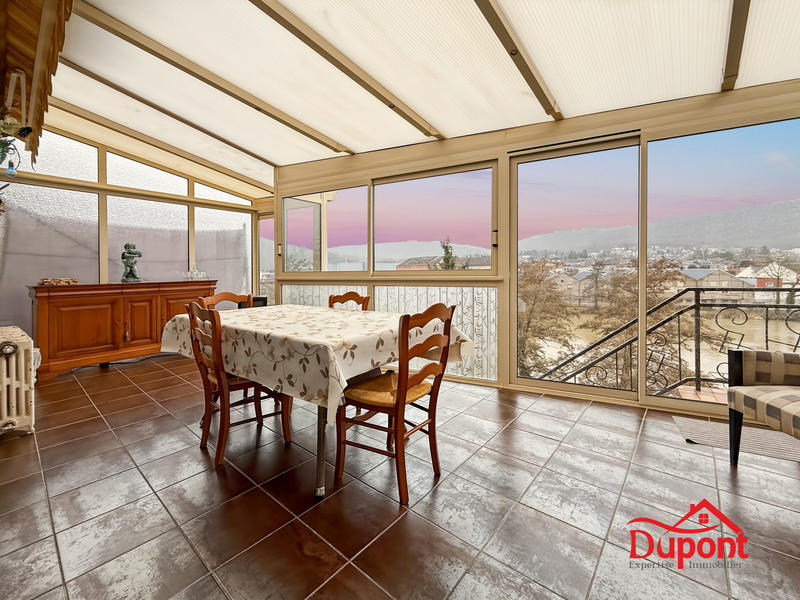 Maison - 140 m² - 5 pièces