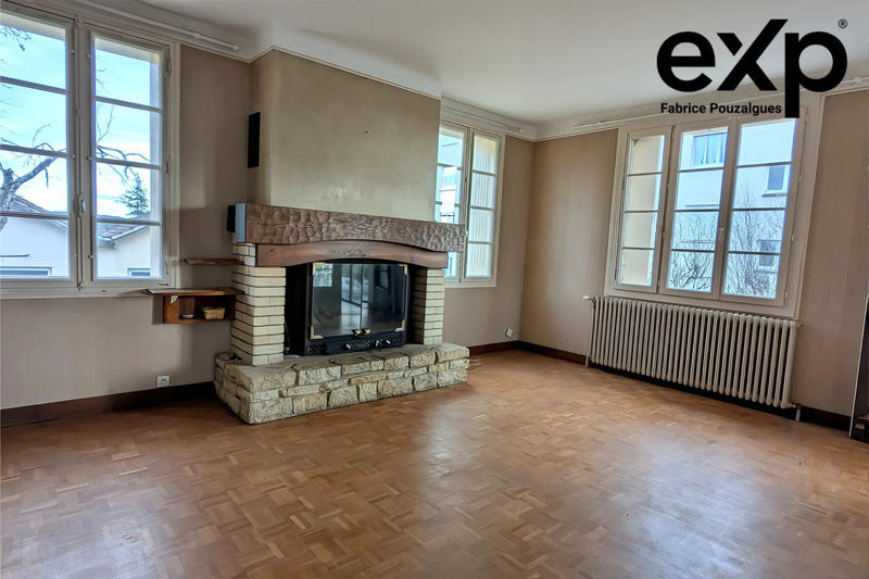 Maison - 117 m² - 6 pièces