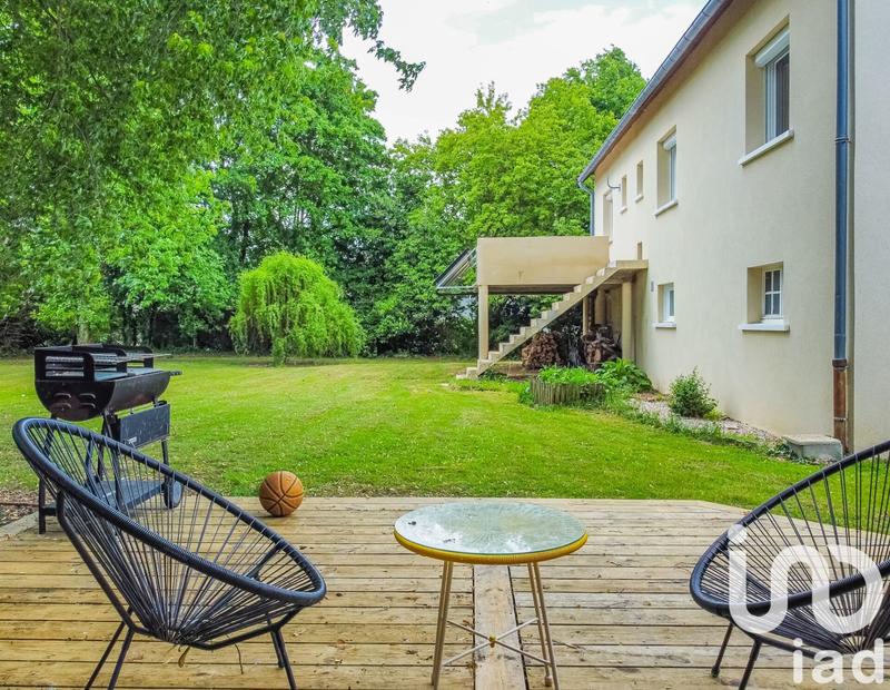 Maison - 315 m² - 10 pièces