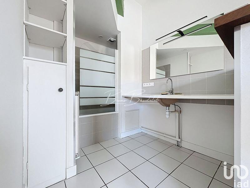 Appartement - 60 m² - 2 pièces