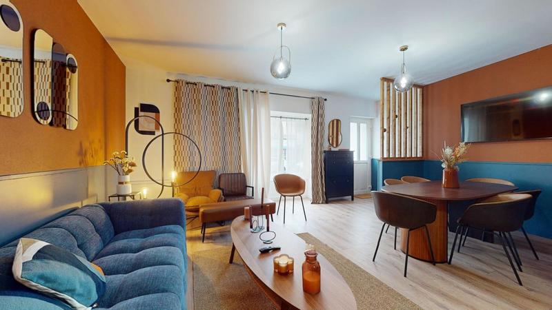 Maison - 133 m² - 9 pièces