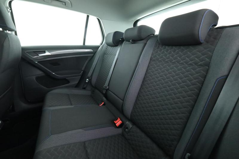 Volkswagen Golf VII 1.6 Tdi BlueMotion Tech Connect 5p 115 ch