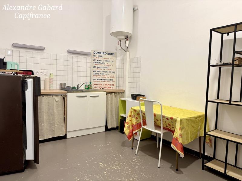 Immeuble - 138 m² - 7 pièces