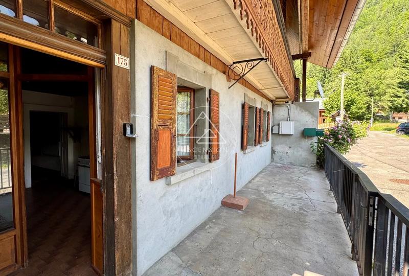 Châlet - 220 m² - 7 pièces