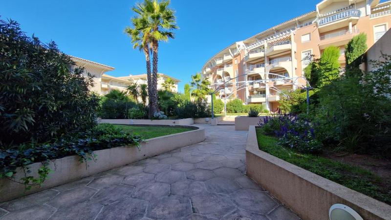 Appartement - 77 m² - 4 pièces