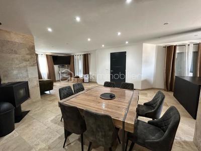 Maison - 102 m² - 4 pièces