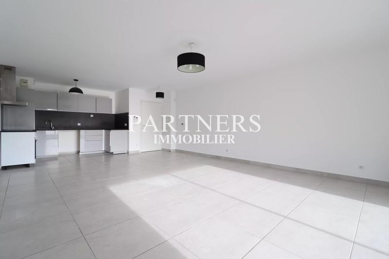 Appartement - 88 m² - 4 pièces