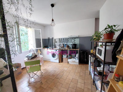 Appartement - 85 m² - 3 pièces