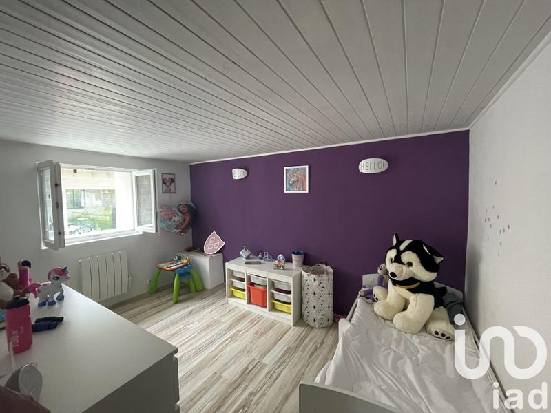 Maison - 181 m² - 9 pièces