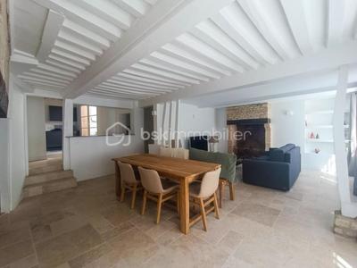 Maison - 160 m² - 5 pièces