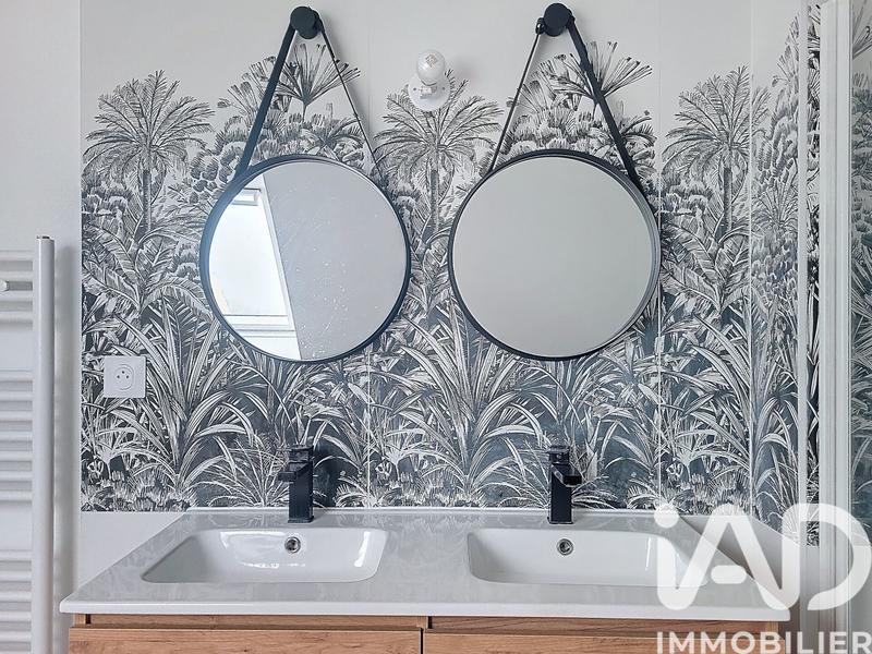 Maison - 80 m² - 5 pièces