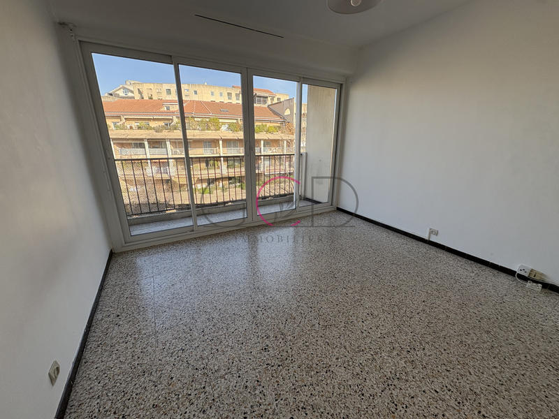 Appartement - 18 m² - 1 pièce