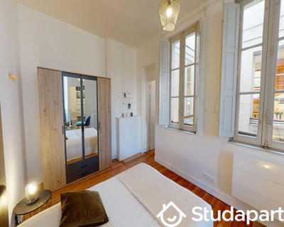 Chambre - 110 m² - 1 pièce