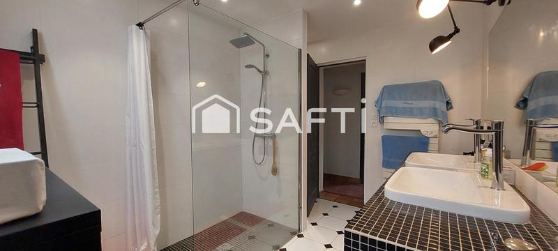 Maison - 165 m² - 6 pièces