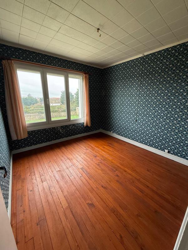 Maison - 81 m² - 6 pièces