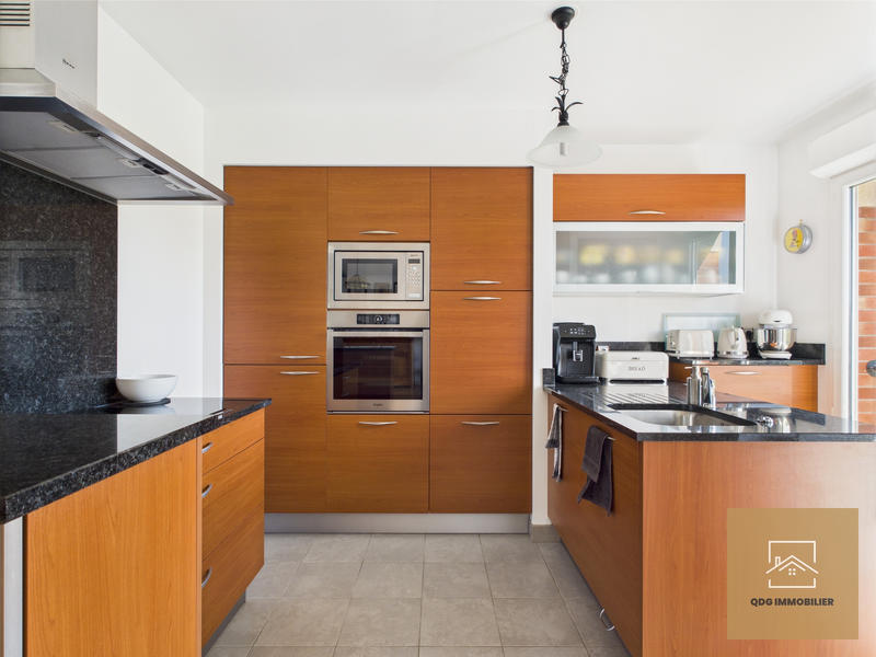 Appartement - 70 m² - 3 pièces