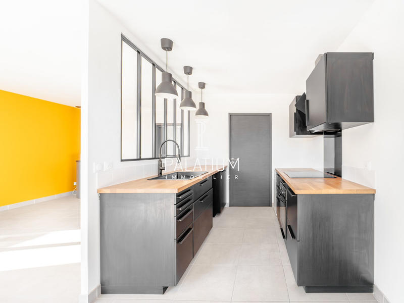 Maison - 91 m² - 5 pièces