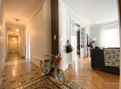 Appartement - 168 m² - 6 pièces