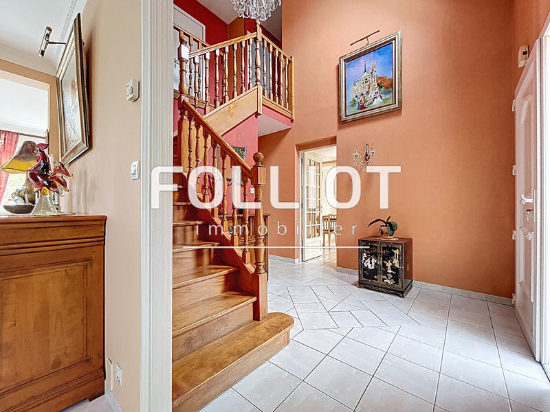 Maison - 122 m² - 5 pièces