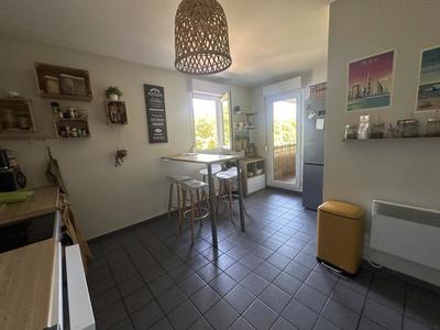 Appartement - 104 m² - 4 pièces