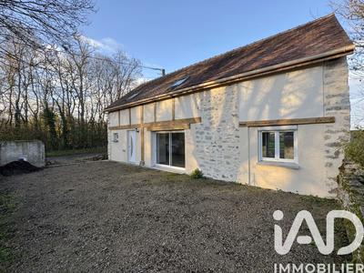 Maison - 95 m² - 5 pièces