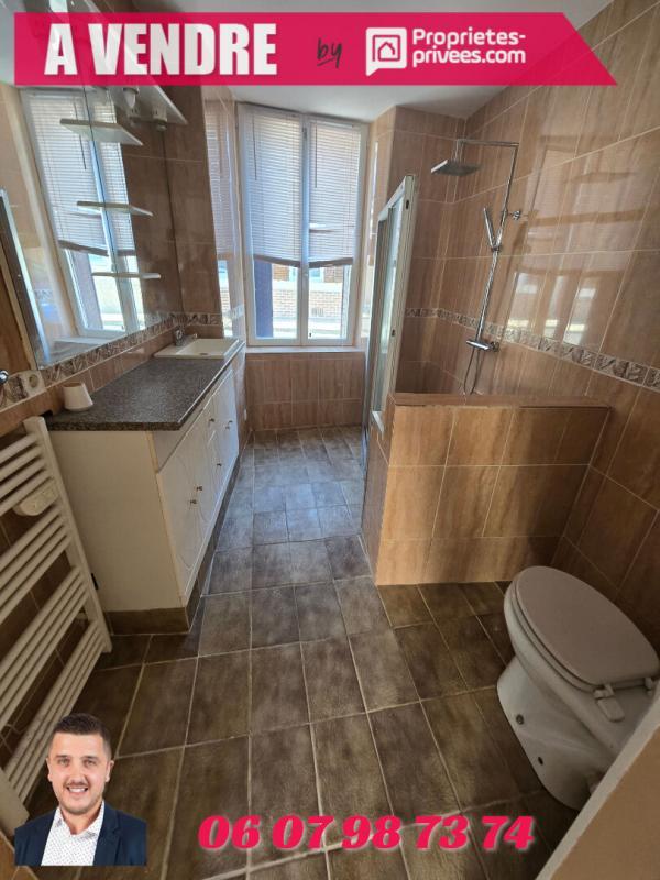 Immeuble - 170 m² - 1 pièce