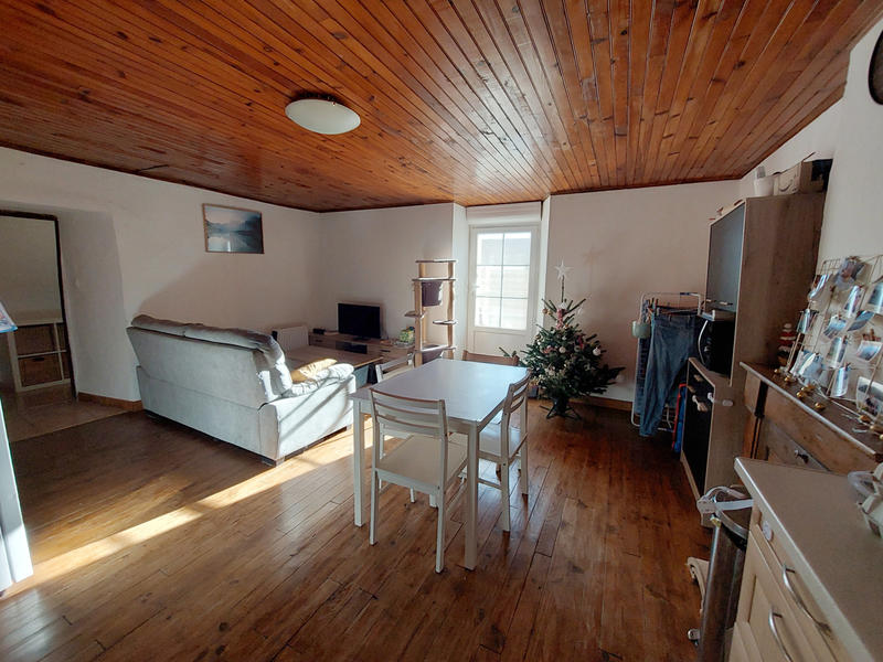 Maison de village - 132 m² - 6 pièces