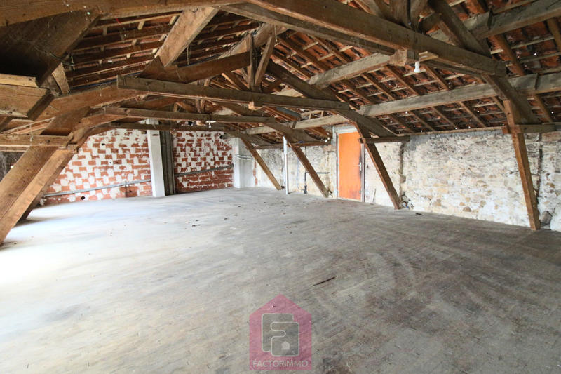 Immeuble - 300 m² - 5 pièces