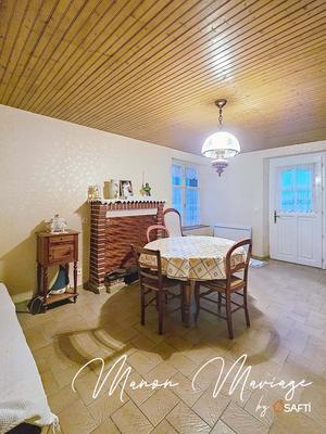 Maison - 86 m² - 4 pièces