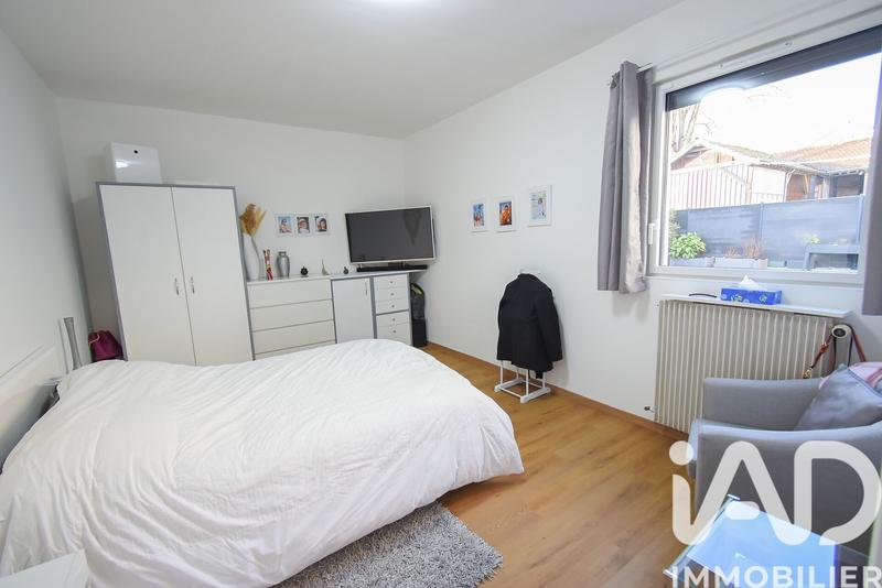 Maison - 143 m² - 9 pièces