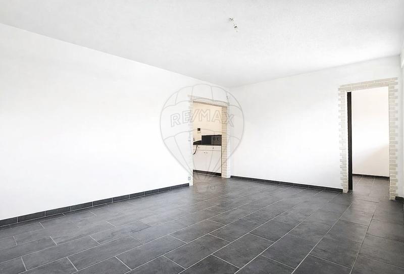 Appartement - 104 m² - 4 pièces