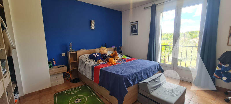 Maison - 168 m² - 7 pièces