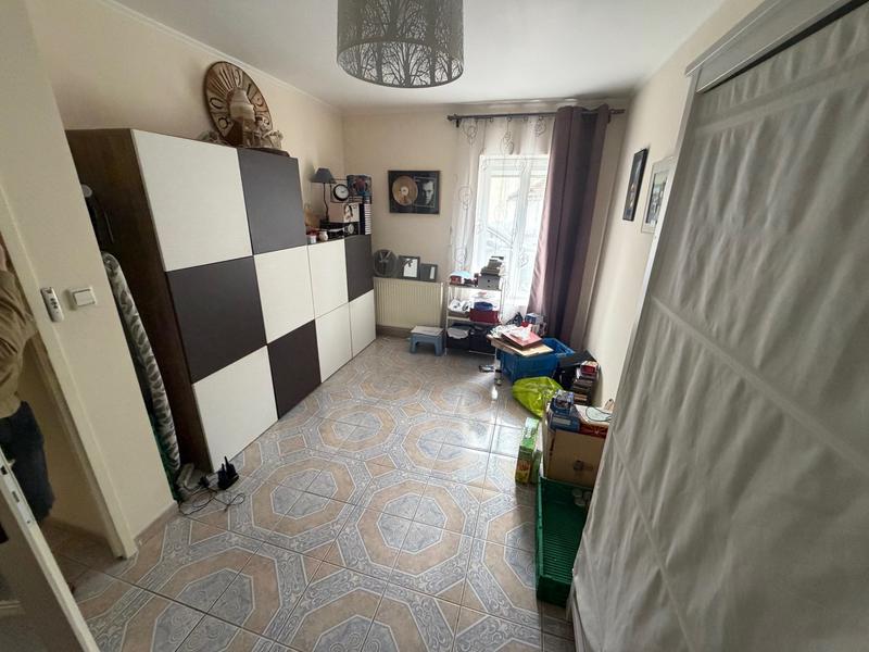 Maison - 161 m² - 7 pièces