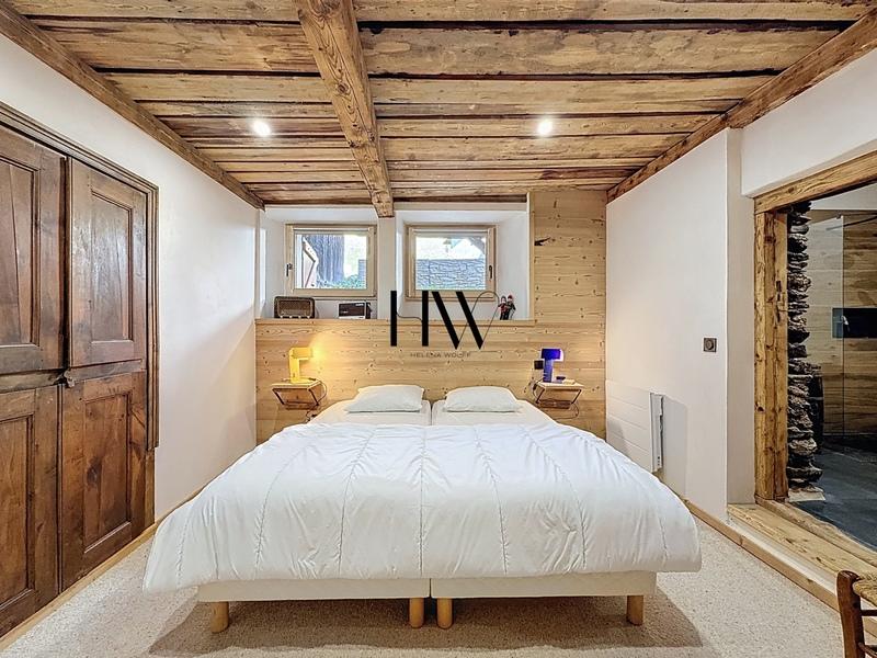 Châlet - 285 m² - 8 pièces