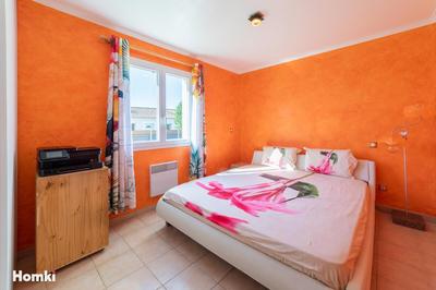 Villa - 80 m² - 4 pièces