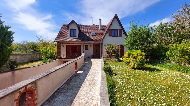 Maison - 145 m² - 6 pièces