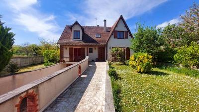 Maison - 145 m² - 6 pièces