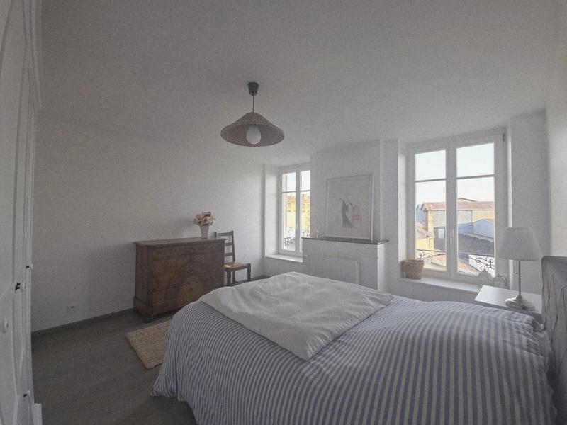 Appartement - 65 m² - 3 pièces