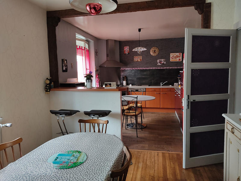 Maison - 111 m² - 6 pièces