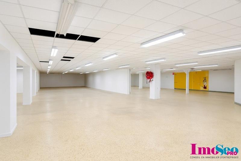 Local commercial - 900 m²