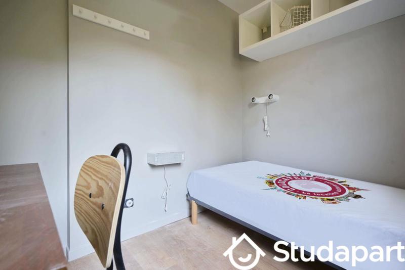 Chambre - 9 m² - 1 pièce