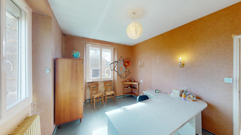 Maison - 105 m² - 5 pièces