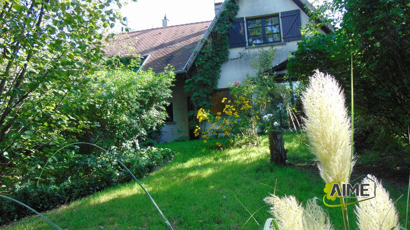 Maison - 142 m² - 6 pièces